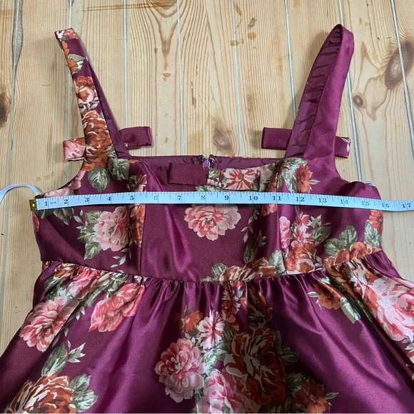 NWOT Lulus Unbelievably Lovely Red Floral Babydoll Empire Waist Mini Dre… - Picture 7 of 9